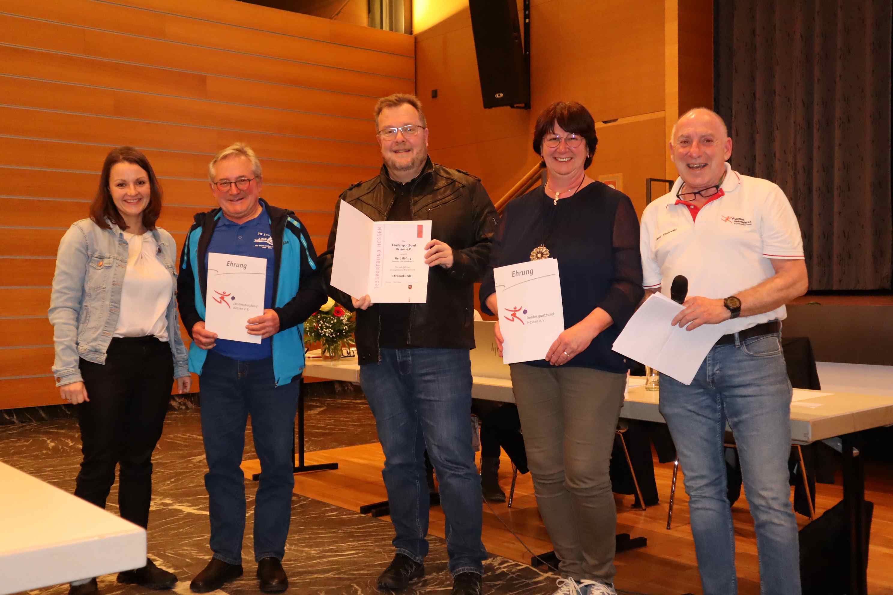 v. l. Bürgermeisterin Claudia Brandes, Wolfgang Klepper, Gerd Röhrig, Martina Hintze, Harry Piaskowski