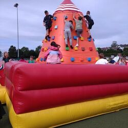 Kletterturm war sehr begehrt