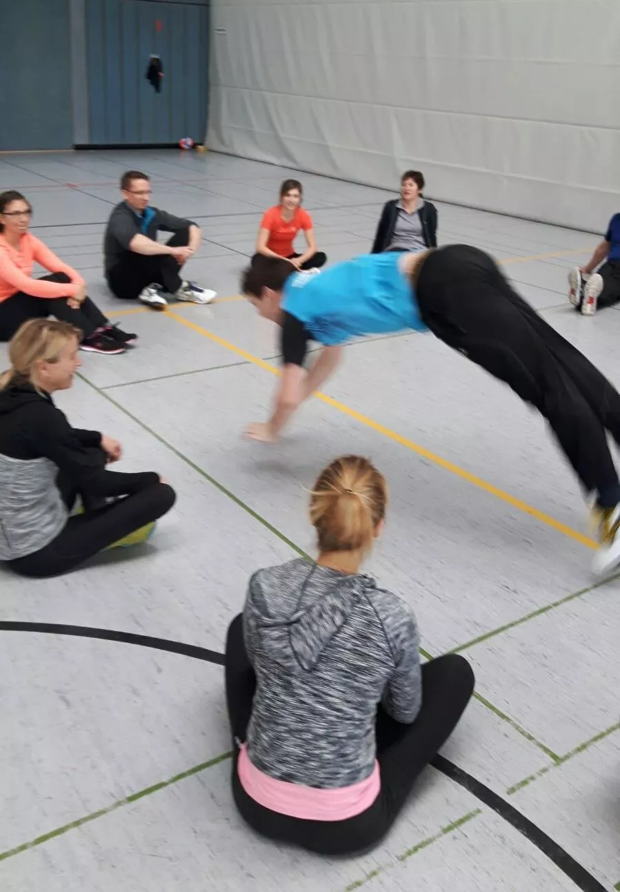 Ergänzungsausbildung für Übungsleiter/innen mit dem Schwerpunkt Kinder/Jugendliche