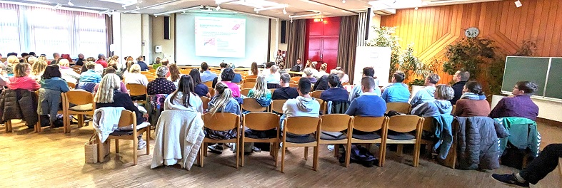 Volles Haus im Medienzentrum der Ferdinand-Braun-Schule